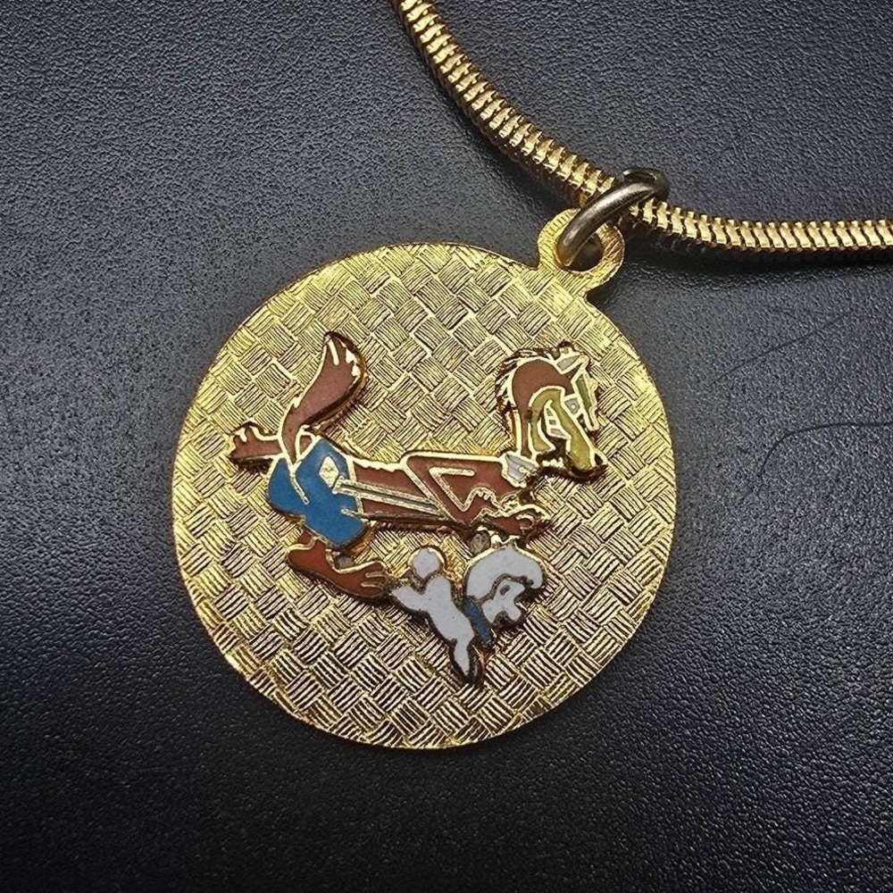 Enamel Brer Fox Pendant Necklace Gold Tone Vintage Costume Jewelry